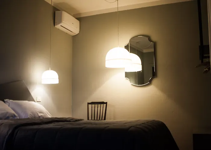 Castello Di فندق 3*