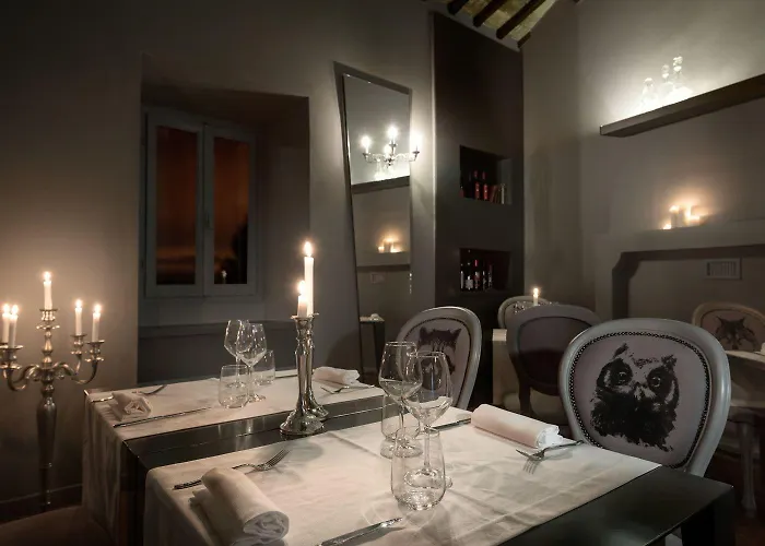 Castello Di فندق