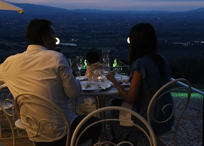 Castello Di فندق 3*