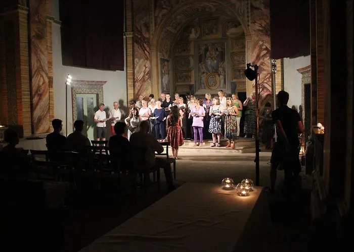 فندق Castello Di